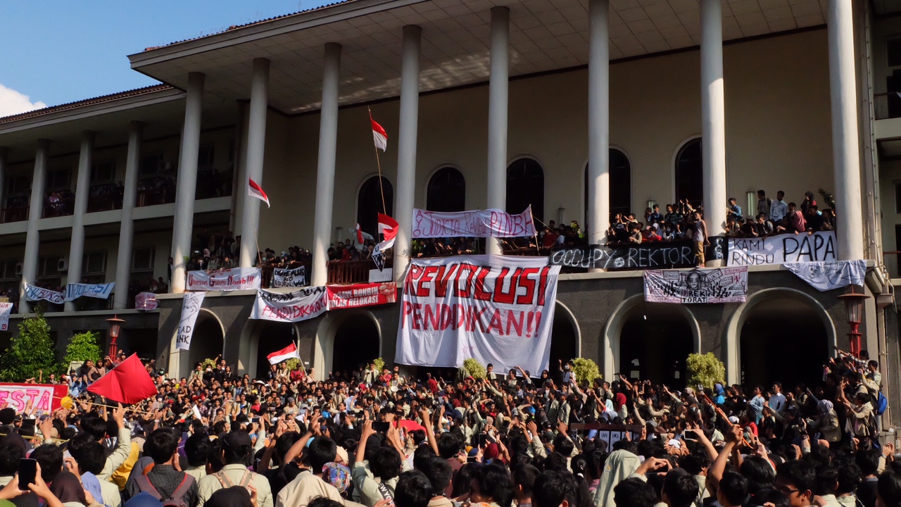 Demo di UGM | Anindyo Frezio