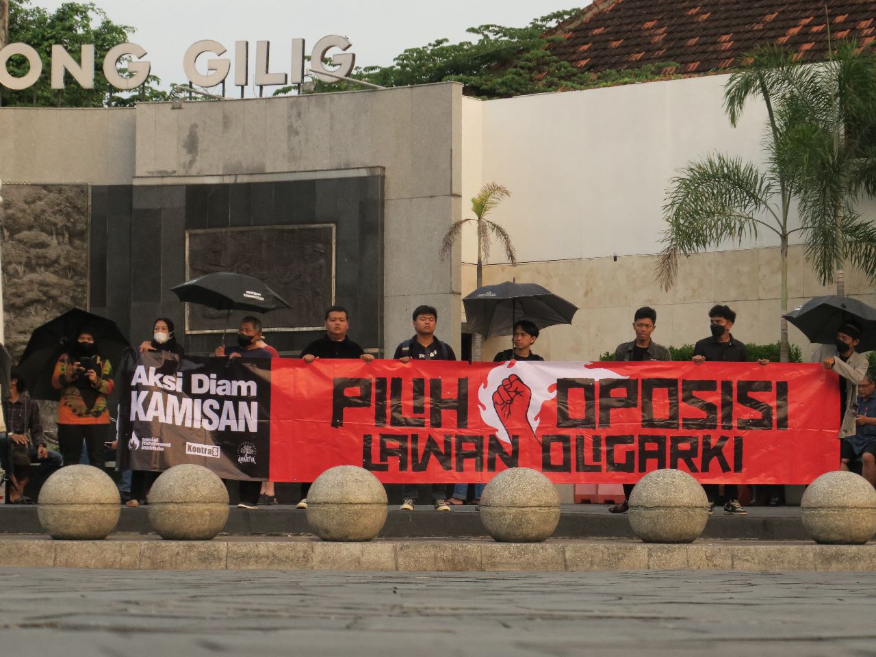 TANPA OPOSISI TAK ADA DEMOKRASI